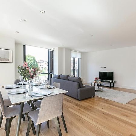 Portobello Apt With Floor-To-Ceiling Views Londres Exterior foto
