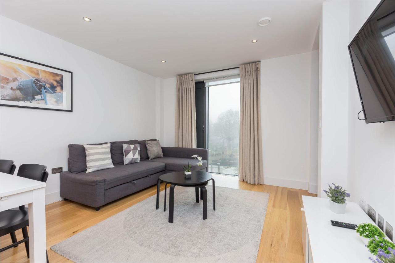 Portobello Apt With Floor-To-Ceiling Views Londres Exterior foto