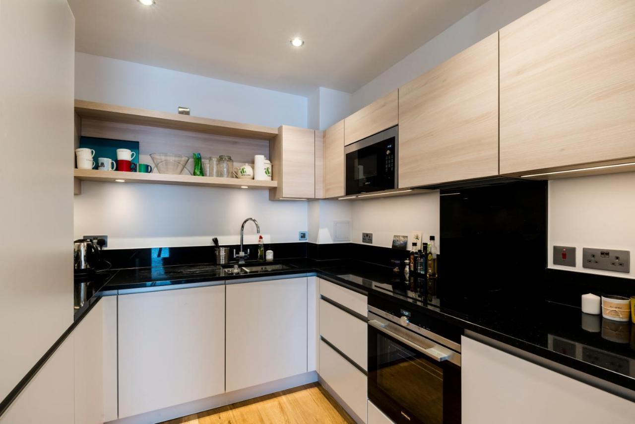 Portobello Apt With Floor-To-Ceiling Views Londres Exterior foto