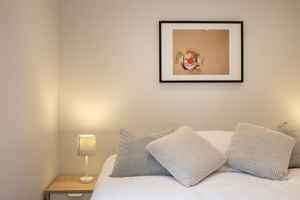Portobello Apt With Floor-To-Ceiling Views Londres Exterior foto